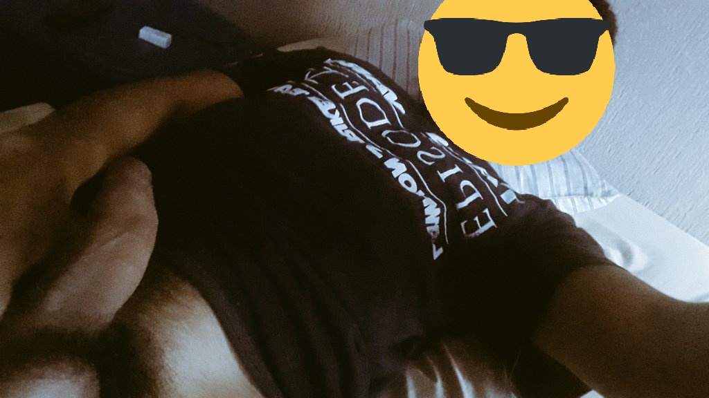 Con ganas de conocer parejas o damas solas