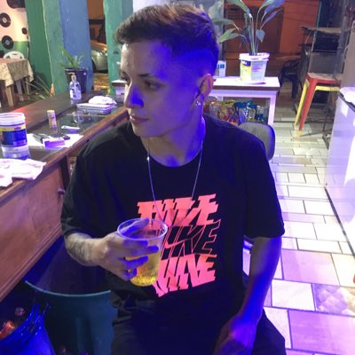 wesleysntos's tweet photo. #NovaFotoDoPerfil https://t.co/bHkSZssSAZ