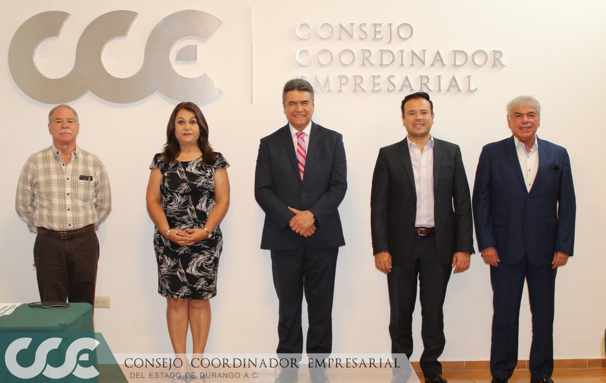 Interesante acercamiento de los organismos empresariales del <a href="/CCEDGOMX/">CCE DURANGO</a>  con el Presidente del Supremo Tribunal de Justicia, Lic. Ramón Guzmán Benavente, para conocer de manera mas puntual las actividades que realiza el Poder Judicial en materia penal y material civil.