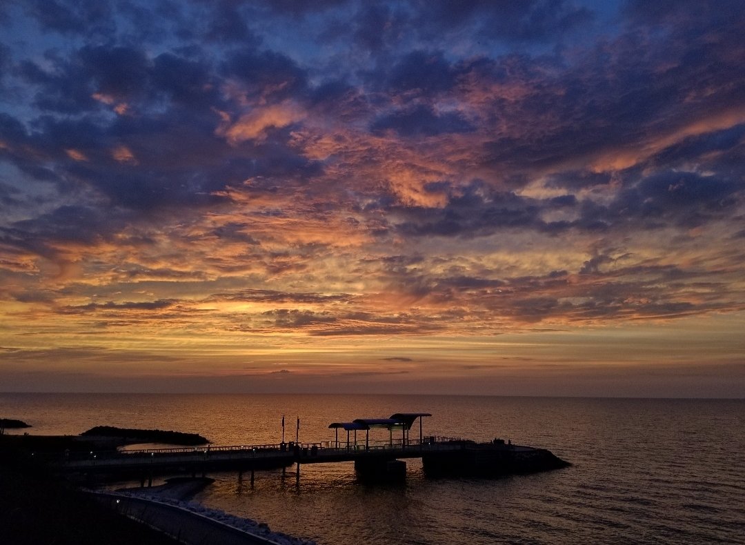 ErieGreenDeep's tweet image. Boy did I miss my favorite TV seat #ThisOneIsForYou