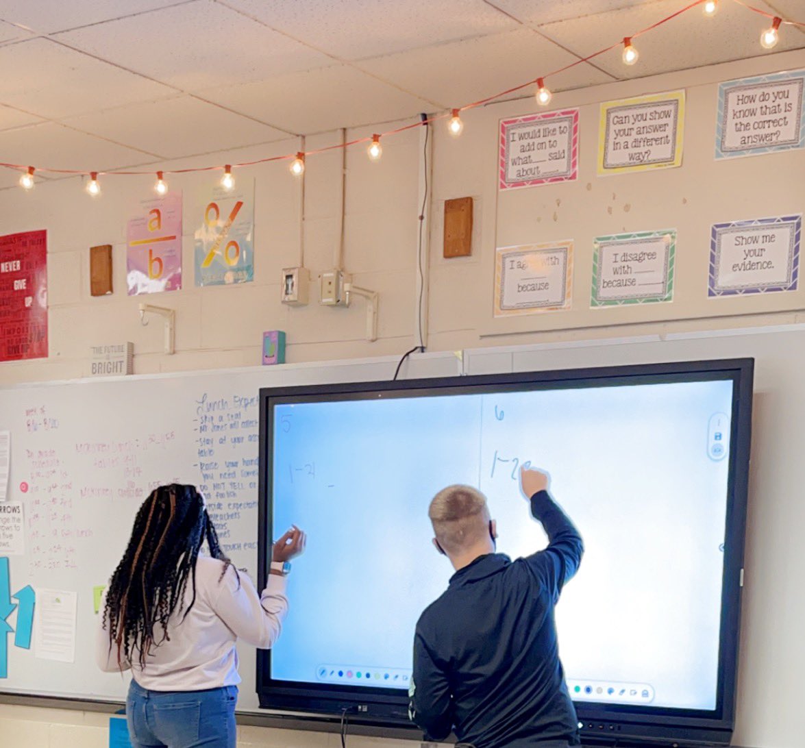 mathandmadness's tweet photo. Y’all … it’s day 4 into math content & these kids are being rockstars sharing out & leading our class! 😼 #goldenbearsrock #mathandmadness #CHALLENGEconnectionscommunity @VineMSKnox https://t.co/PJVLEYR3W3