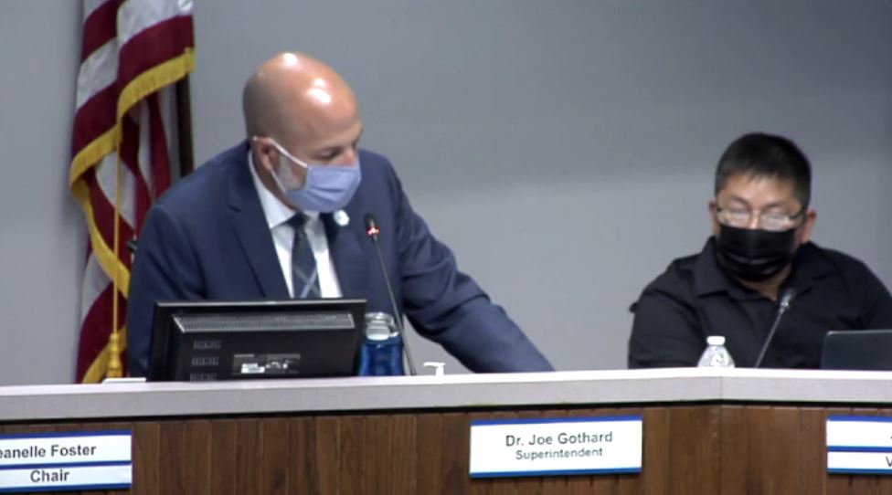 nickstreiff's tweet photo. The St. Paul School Board just unanimously passed a resolution that will require masks in all SPPS buildings during the 2021-2022 school year. @WCCO https://t.co/UlK0LyeFsY