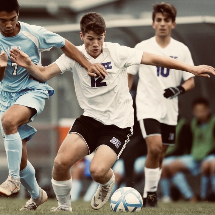 abe_mens's tweet photo. Words can’t describe the pain that the Memorial Soccer Program is feeling tonight! Last night we lost a member of our family! #12 Ryder Woodworth was our leader, captain, role model and inspiration! His loss will hurt undoubtedly as we send our love and support to his family! 💜 https://t.co/xwYZEiFujG