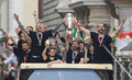 FBianconers's tweet photo. Grande Fede💗TVB💕#CampionedEuropa💙#ItaliaCampionedEuropa #19mesidiNoi💍#Costazzurra🏝#LCVBR #Parigi💖#UPDC6 #Bernardeschi #bernaweddingday😍35ggfa #Euro2020 #13luglio #17agosto #1agosto #2agosto #vacanze #giorno15🏞️#Miami✈️#Mykonos #Ibiza🏖️ #battesimo #madrina #padrino #Maldive https://t.co/KLcj9Gd5PV