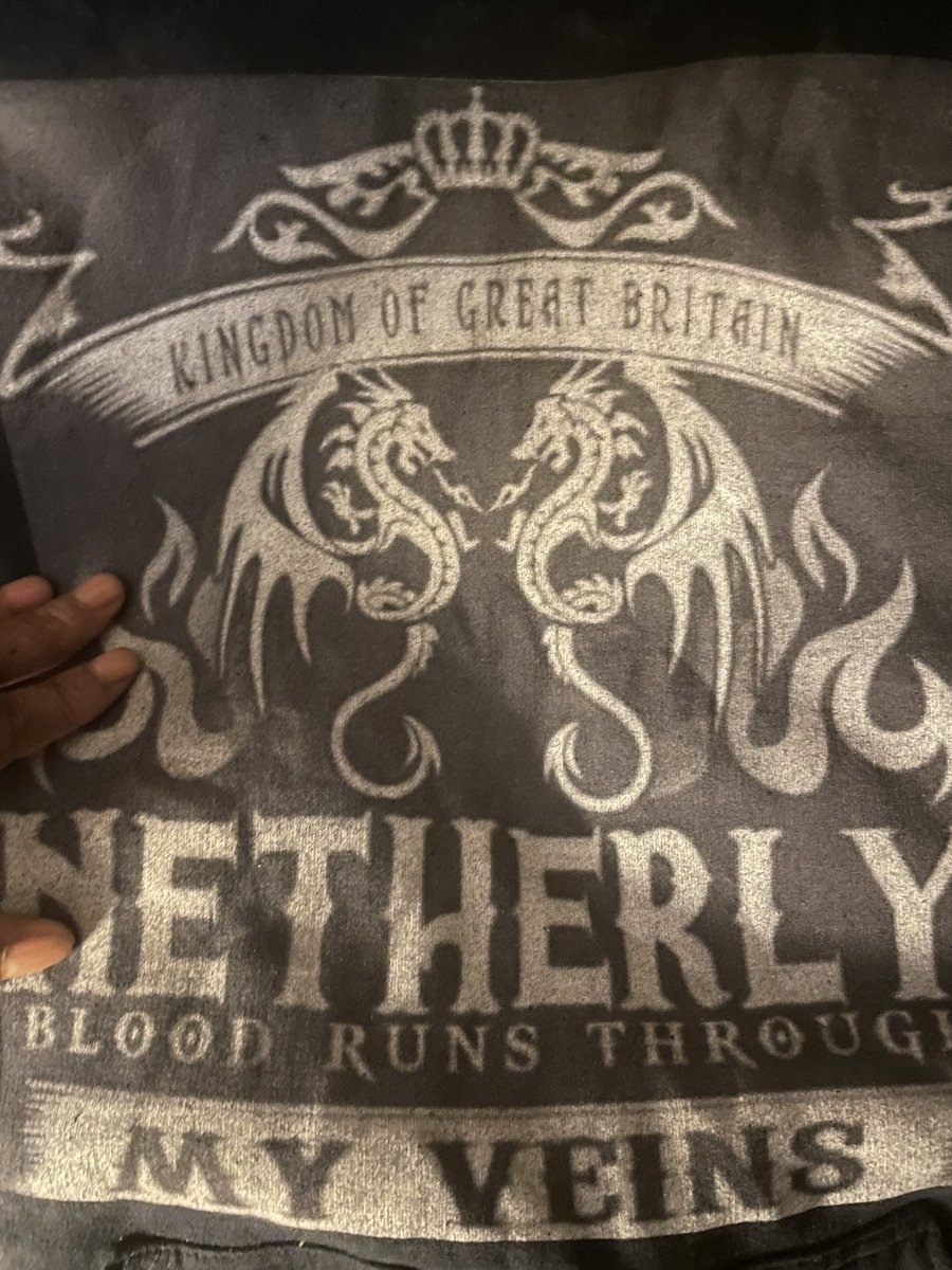 TheWDNPlayboy's tweet photo. -Fictional Dragon symbol, crest of a powerful family and a Real Life symbol, crest of a powerful, respected family.                                       🐉🇬🇧 #HouseNetherly 🇺🇸🐉 https://t.co/PeDPj93Lqf