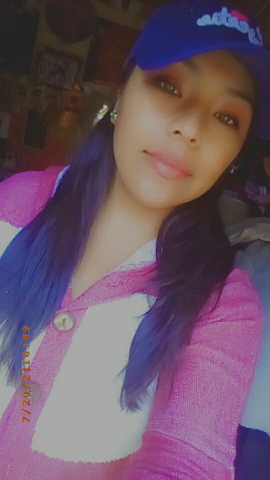 RosaycelaMarca's tweet photo. Físicamente encajas con quien sea, pero el alma no vibra con cualquiera 💞

Foto 🥰

#frases https://t.co/QwfyjdN3a3