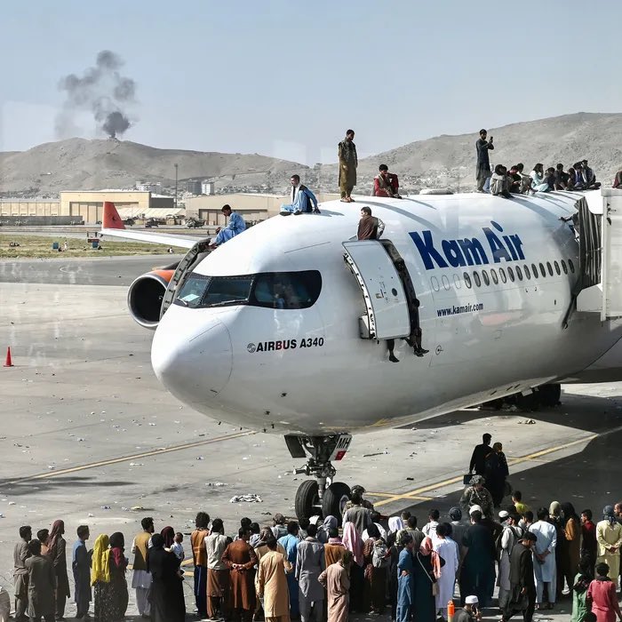 PLLNewsUpdates's tweet photo. As we may know by know, the Taliban have taken over 99% of the Afghan nation. It’s important to a acknowledge those who have lost so much, therefore on behalf of all the Afghan citizens, I’d like to say that Afghanistan we are with you! https://t.co/NFukYCIlIf