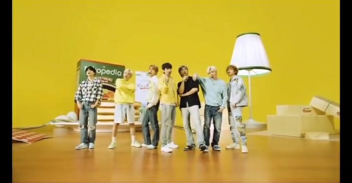 Bluesvyy's tweet photo. BIG THANKS TO TOKOPEDIA @tokopedia 💚💜💚💜
Makasih banget tokopediaaa
Semoga besok pas Bangtan CB bisa tampil lagi di tokopedia, Aminin aja ye wkwk
Once again thank you @tokopedia sudah membuat INDOMY happy tadi malam~💚💜💚💜💚
#ThankyouMinto #BTSdiTokopediaWIB #TokopediaWIB https://t.co/qnKhe5L4FQ