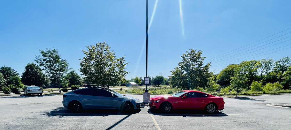 Armandoruiz's tweet image. Electric Muscle.

#tesla #teslamodel3performance #ev #electric #elonmusk #carguys #mustang #ford #summer