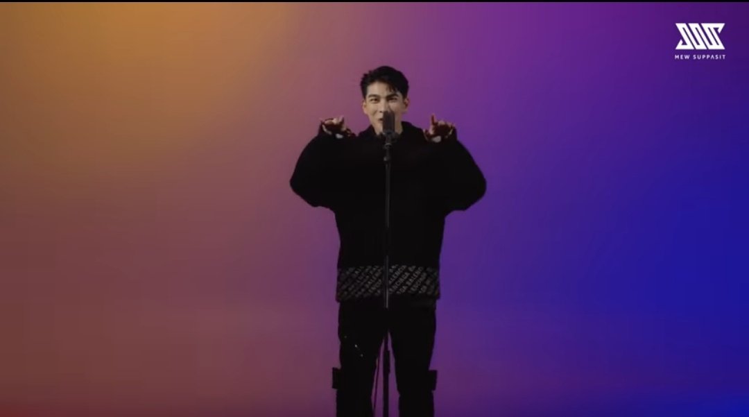 iamyourgift_'s tweet photo. เพลงสุดท้ายของอัลบั้ม Season Of You 

@MSuppasit
#ThreeSixFiveLive https://t.co/xIVK3ItGOp