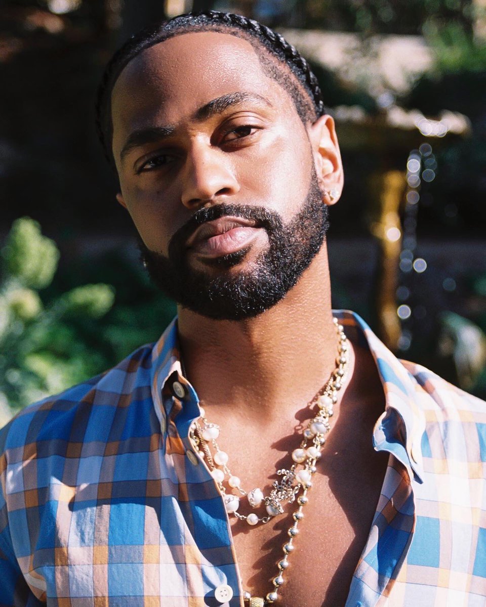 atcorpglobal's tweet photo. #LOFFICIELHOMIE @lofficielbrasil @BigSean
#AtCorpFashion #AtCorp 🌍 https://t.co/44XnfwnIfX