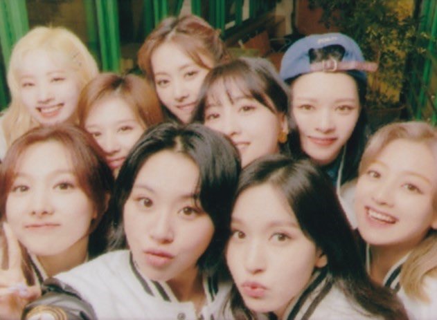 TWICE 🍭🐧| LenaMiu🦋🧸 tweet media