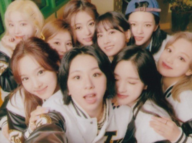 TWICE 🍭🐧| LenaMiu🦋🧸 tweet media