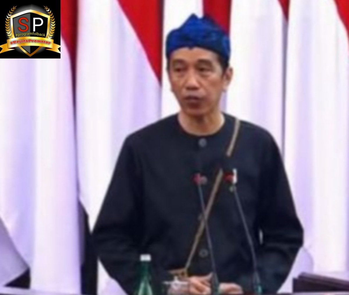 🇮🇩OPEN PROMOTE🇮🇩
#programfolback
#SejutaPromotor
#KulinerNusantara
#milenialku

Jokowi Kenakan Pakaian Adat Baduy Angkat Spirit Nasionalisme

Follow 👇
<a href="/sixnine777/">SIX</a>

Cc ⬇️
<a href="/TheArieAir/">Arie Dirgantara</a> 
<a href="/wiwikherma/">Wiwik Hermawati</a> 
<a href="/Eyang__Semar/">ꦕꦃꦪꦺꦴ</a> 
<a href="/Evie19101/">Evie1910</a> 
<a href="/herry_wl/">Herry Herry🇲🇨🇲🇨</a>

🔃❤Replay 
BAJU ADAT BADUY
#programfolback