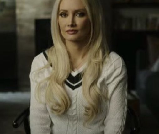 I wear this sweater a lot https://t.co/7pn9AgP6B9<a href="/tag/lethallyblonde"class="tags"><span>#lethallyblonde</span></a>