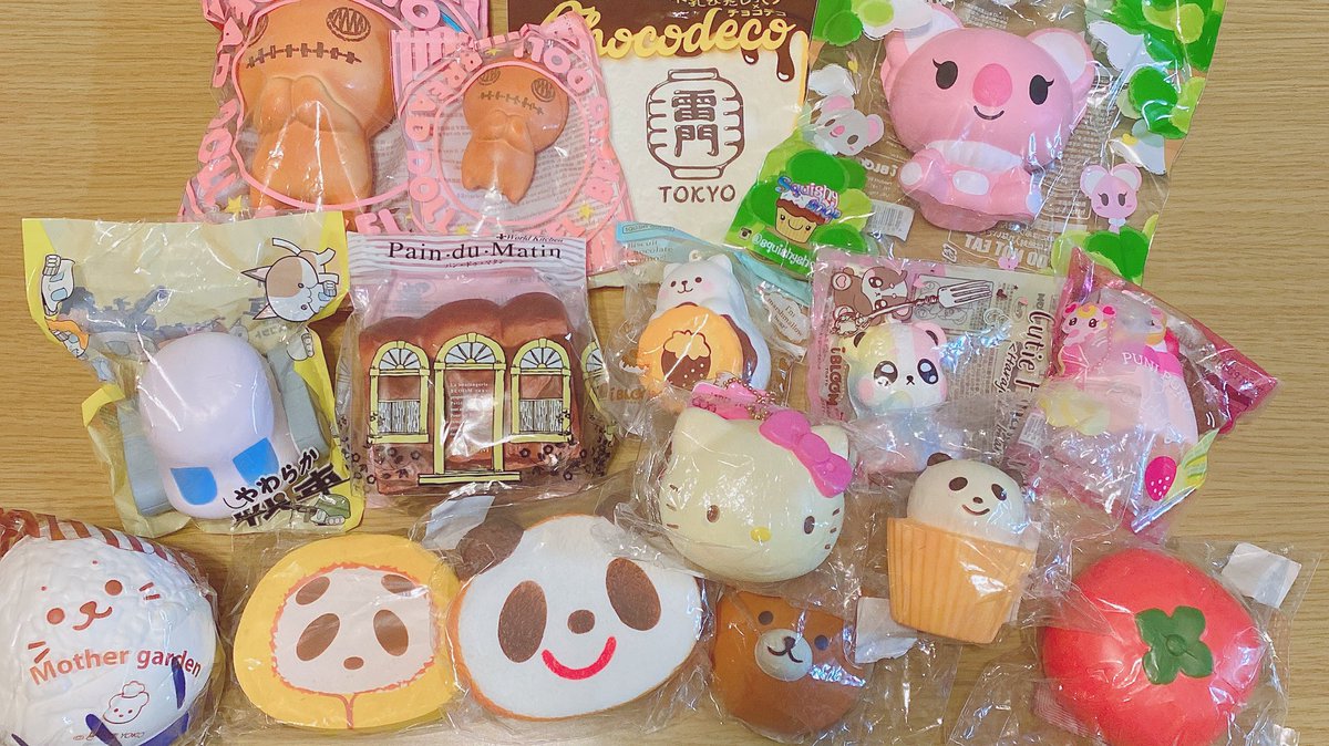 kuma_pokemori's tweet photo. 駿河屋さんでの購入品です！！
個人的にオススメなのはブレッドドールとパンダパンです😄ブレッドドールは通常サイズが中反発でミニが低反発でした🙌
やわらか戦車とコアラはGOLD並にひび割れしやすいです😇
 #スクイーズ #ブルーム  #マザーガーデン  #squisy https://t.co/Zuvl5hnTOF