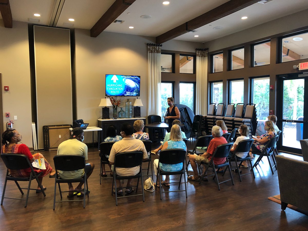 EJMcCrane's tweet image. Thank you to the residents of Cobblestone in Palmer Ranch for inviting 
@scgovEOC
 EM Chief for a hurricane preparedness seminar. Remember:
#KnowYourLevel
#RunfromtheWater #HidefromtheWind 
#HaveAKit
#HaveAPlan 
#stayinformed  
#BePrepared