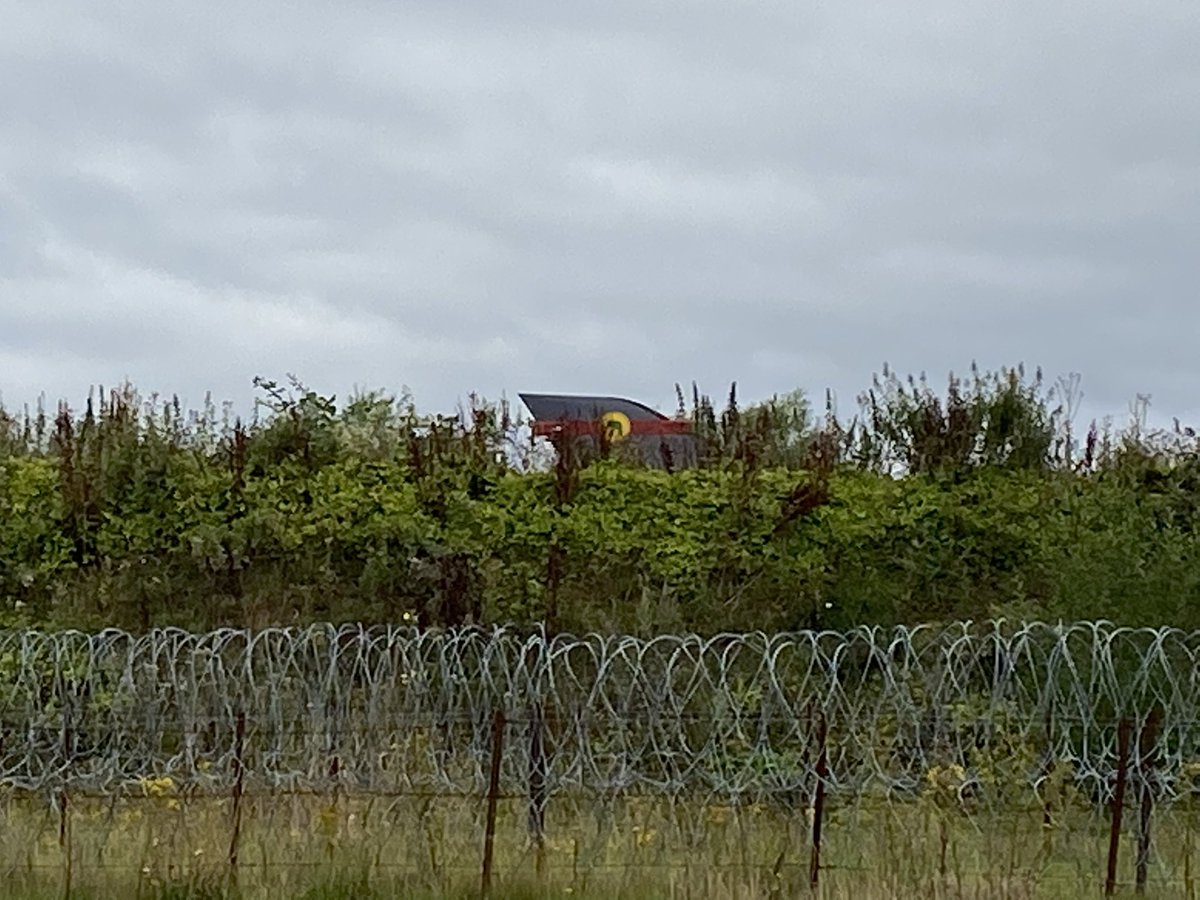 RAF_Cosford's tweet photo. Nothing to see here. ๐ #MightyFin https://t.co/py7ZFXfHSC