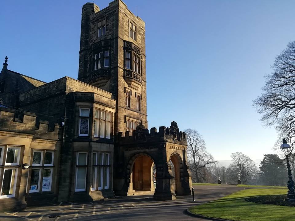 BradfordMuseums's tweet photo. Today's the day of our Pollinator's Picnic! Join us in the grounds of #CliffeCastle from 11am to get to know the creepy crawlies in the Park, and to get crafty creating stained glass creatures! ๐๐ชฒ๐ฆ
Look for our yellow BMG gazebo in the the park to get involved! ๐ https://t.co/3YSJteXQ8v