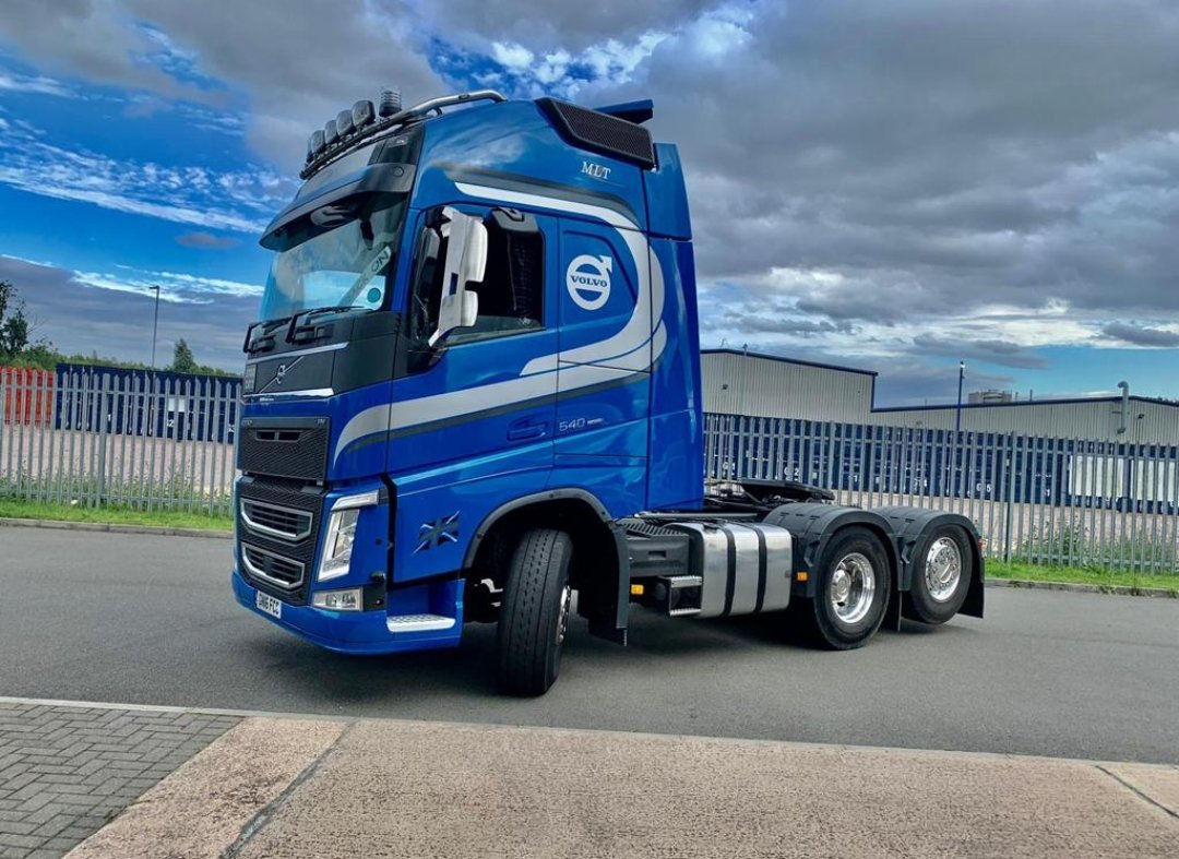 Another truck leaving our workshop for #MLTtransport 💙

<a href="/VolvoTrucksUK/">Volvo Trucks UK</a> #vehiclegraphics <a href="/Metamarkuk/">Metamark</a>