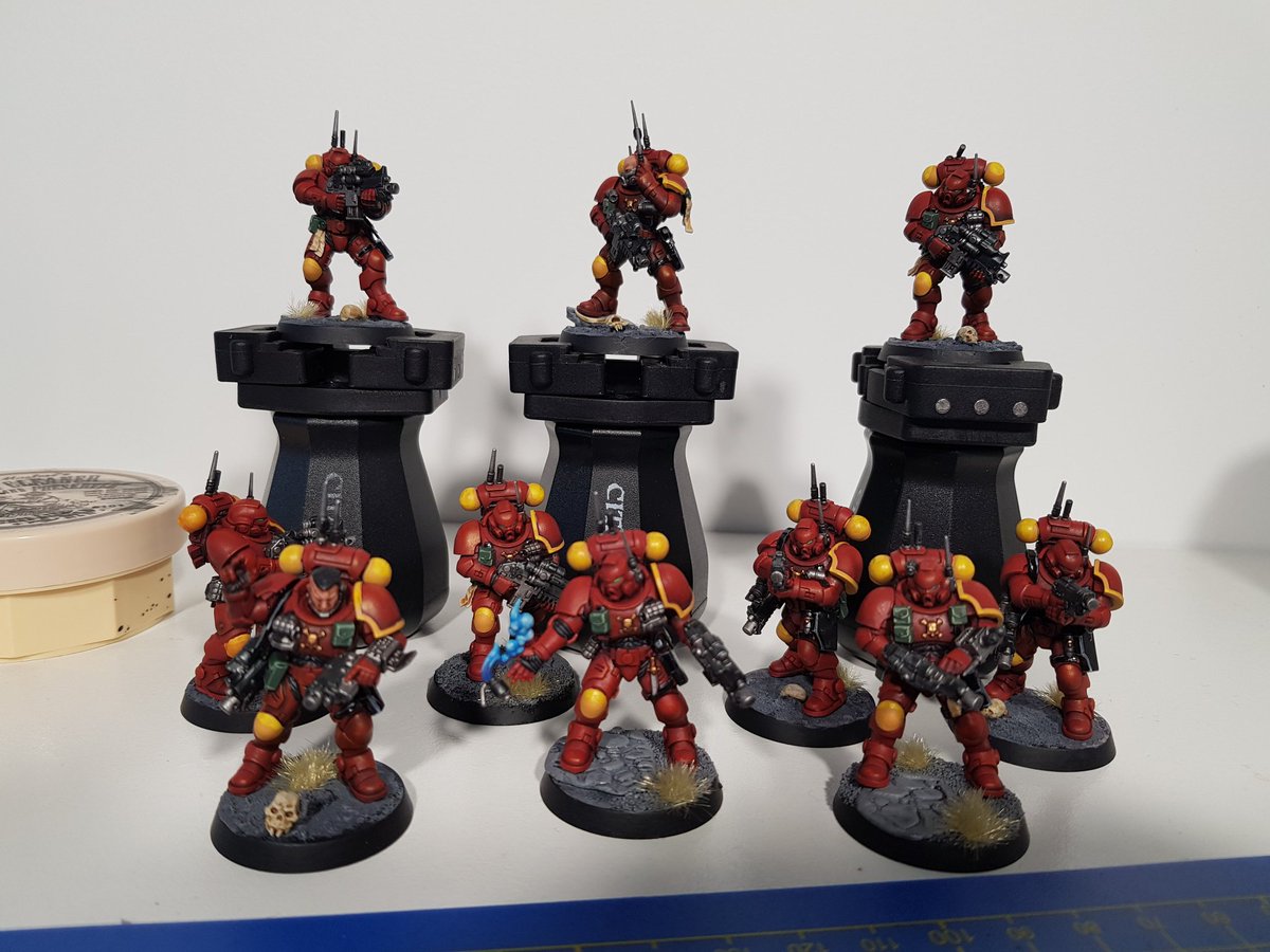 #hobbystreakday61 That's it, they're done. A full 10 man squad. Delighted with it. I've had a look through my collection and decided who's next but I'll be doing a bit of assembling first over the next few days.

#hobbystreak #PaintingWarhammer #WarhammerCommunity #wayofthebrush