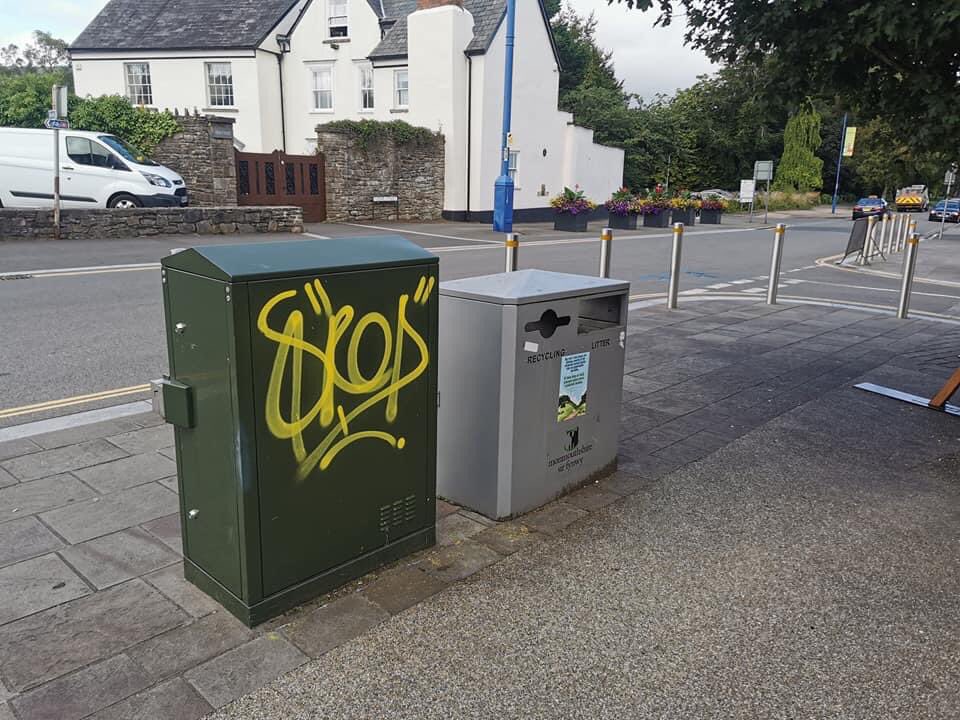 RichardJohnRJ's tweet photo. Today in #Abergavenny our officers are being redeployed from road maintenance and tree cutting to go to the town centre because some mindless vandals went on a graffiti spree on Monday night. What a waste of our officers’ time and taxpayers’ money 😡 https://t.co/mCEAIJAz89