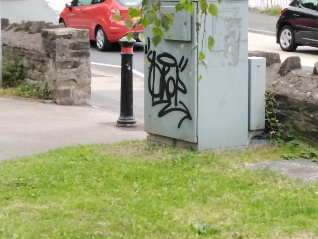 RichardJohnRJ's tweet photo. Today in #Abergavenny our officers are being redeployed from road maintenance and tree cutting to go to the town centre because some mindless vandals went on a graffiti spree on Monday night. What a waste of our officers’ time and taxpayers’ money 😡 https://t.co/mCEAIJAz89