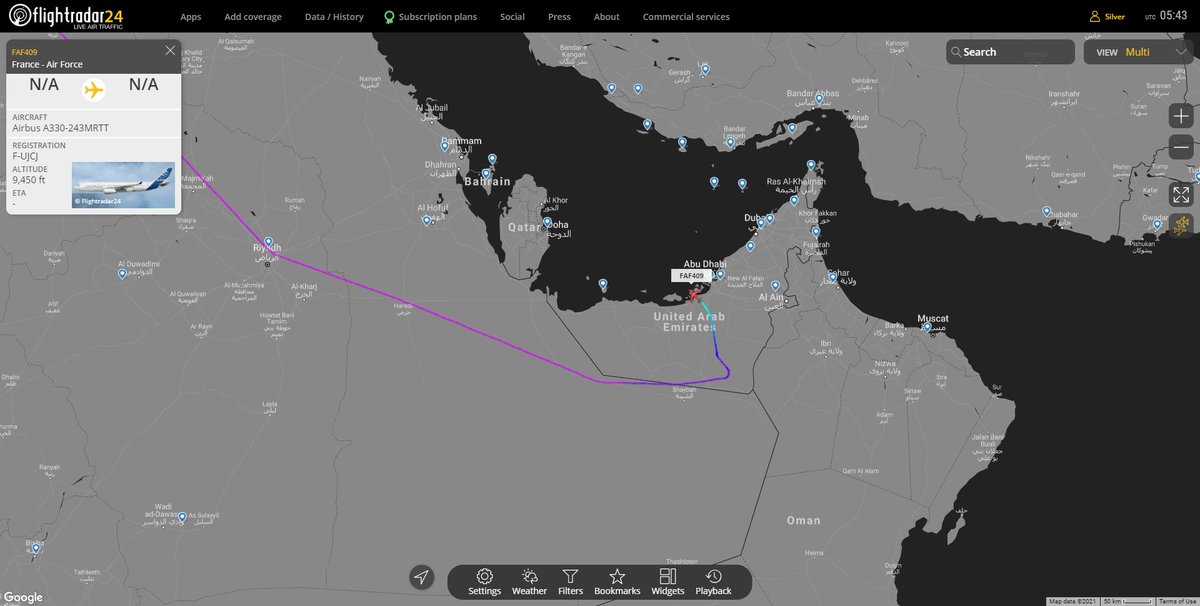 COUPSURE's tweet photo. Un Airbus A330 français (#FAF409) atteri à la base aérienne Al Dhafra. https://t.co/NI9TpNTdxB