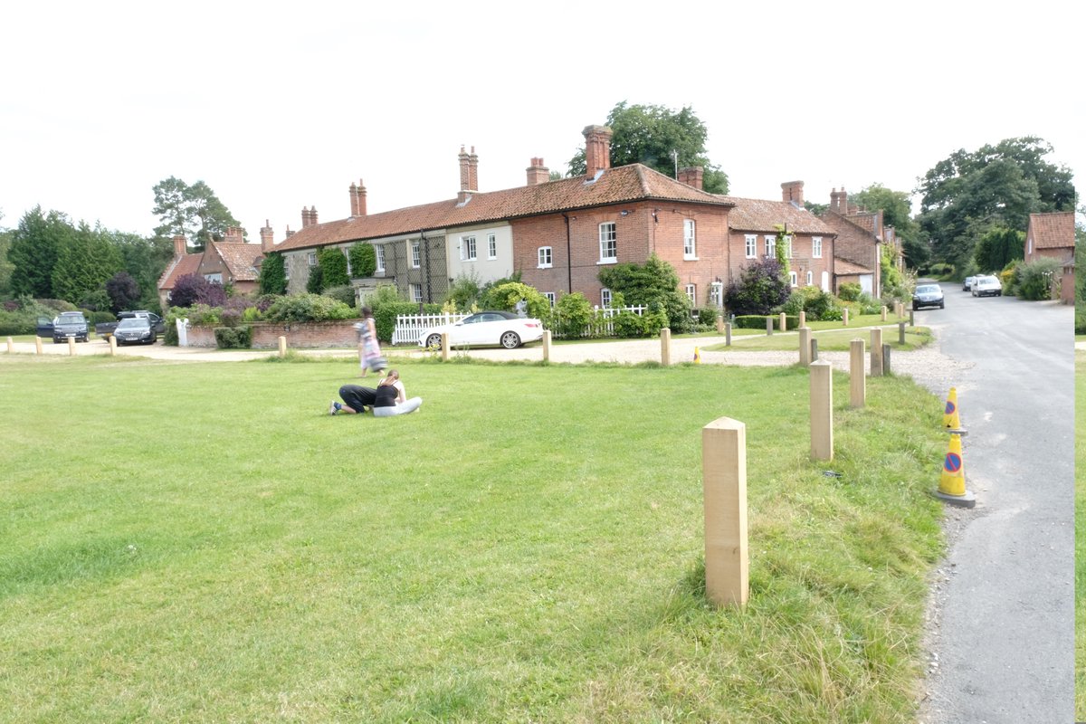 ian_hulf's tweet photo. What a welcome Norfolk scene, With a traditional village green. Where the sunshine shone, At the tearoom with a homemade scone…#HeydonVillageTearooms #Norfolk #IansView #Norfolk #FrontLineWorkersCare https://t.co/94h3tsPK0m