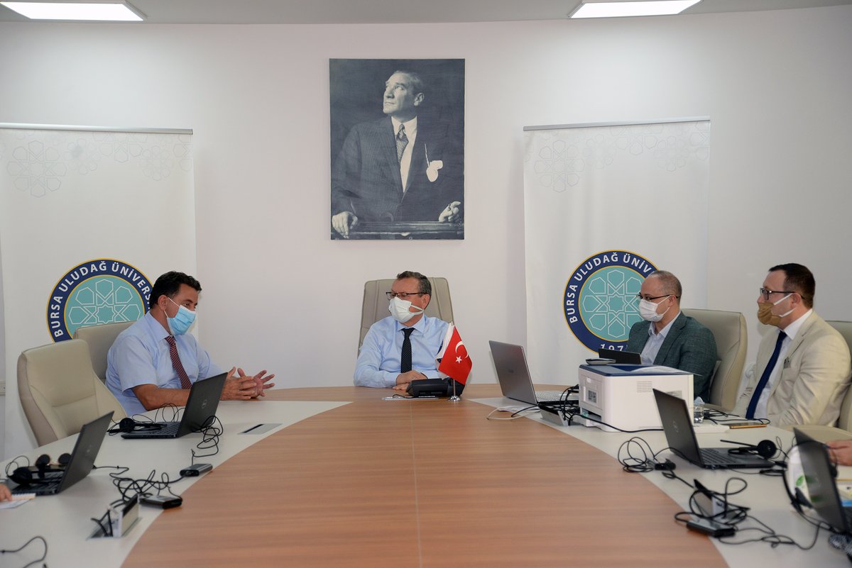 Öğrencilerimizin ilgili birimlerle daha hızlı, etkin ve çözüm odaklı iletişim kurabilmesi amacıyla “Öğrenci İletişim Merkezi” ismini verdiğimiz çağrı merkezini hayata geçiriyoruz. Yeni merkezimizin üniversitemiz için hayırlı olmasını diliyorum. 

uludag.edu.tr/haber/view/113…