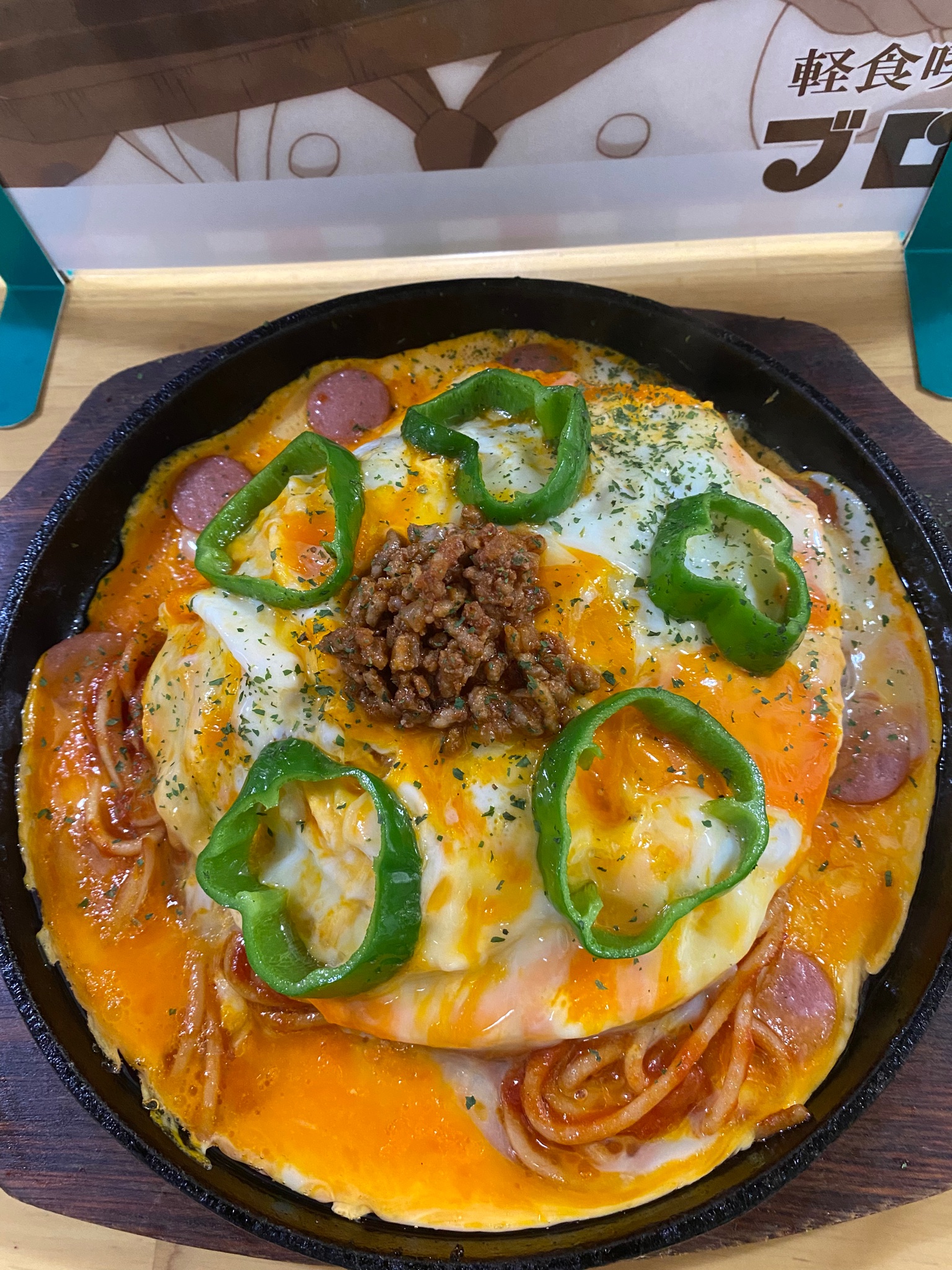 相沢たける 定番の鉄板ナポリタン 10万リラ ガルパン ペパロニ アンツィオ ブロンズ 大洗 T Co Tbl048vfus Twitter