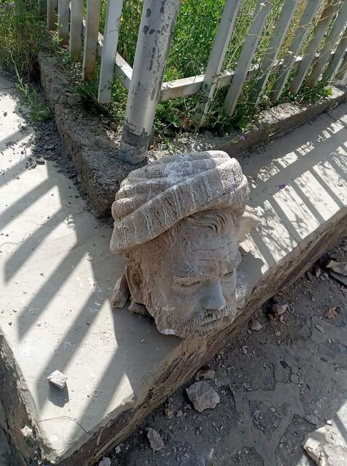 EzzatMehrdad's tweet photo. In Bamyan of Afghanistan, the Taliban exploded a statue of Abdul Ali Mazari, a leader of Hazara ethnic group who was killed by the Taliban in 1996, said local people. For Hazaras, Mazari is a champion in the long Afghan war. https://t.co/W9QB4FCs5J