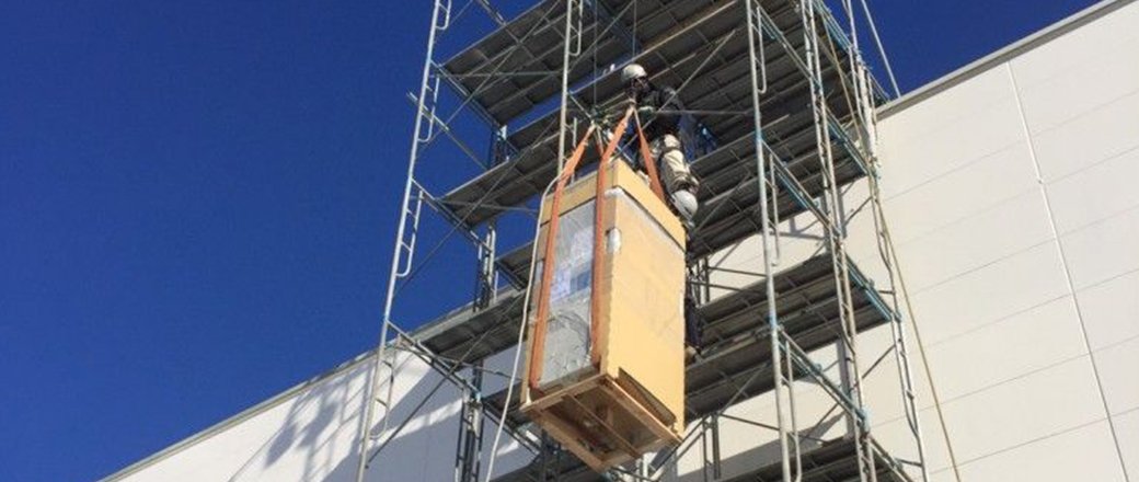 株式会社 森興業 求人募集中 弊社の仕事は 主に工事の際に建物周りに足場を組立てるものになっています 経験浅い人 未経験者をいきなり足場の上に乗せるなんてことは一切行いません まずは材料の名前を覚え 現場では材料運びやシートの紐を縛るなど 株式会社 森興業 求人募集中 弊社の仕事は 主に工事の際に建物周りに足場を組立てるものになっています 経験浅い人 未経験者をいきなり足場の上に乗せるなんてことは一切行いません まずは材料の名前を覚え 現場では材料運びやシートの紐を縛るなど