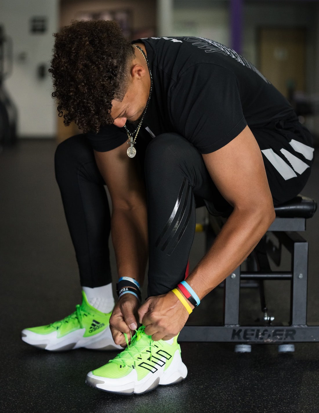 SneakerFiles.com on X: Patrick Mahomes Releasing His Own adidas Signature  Shoe https://t.co/3jsv9EN3oo https://t.co/hDc5ABiTRf / X