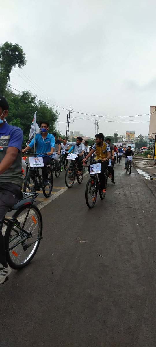 jigneshsevakbjp's tweet photo. 'આઝાદીના અમૃત મહોત્સવ' ના ભાગરૂપે આજે સ્પોર્ટ્સ ઑથોરિટી ઓફ ગુજરાત દ્વારા સાયકલ રેલી નું આયોજન કરવામાં આવ્યું જેમાં લીલીજંડી આપી શરૂઆત કરી.
@narendramodi @CRPaatil @vijayrupanibjp @AmitShah @JPNadda @BJP4Gujarat
#cyclerelly #BJP #bjp4mahisagar #bjp4gujarat #bjp4india https://t.co/caBdjwz7Au