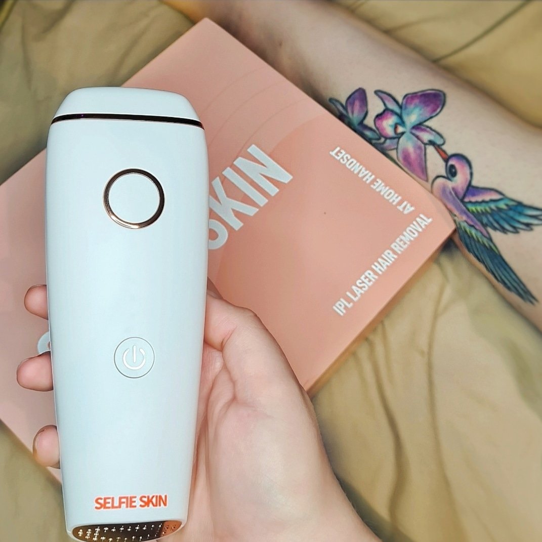 TashXGlam's tweet photo. Want to try IPL at home?
Be quick and use the code AFTERPAYTASHXGLAM at https://t.co/m8VURyzyXt to save 20%
*valid for a limited time! You can don't have to use afterpay to take advantage of this deal!

#iplathome #promocode #hairremoval #laserhair #afterpay #afterpayday https://t.co/GVNmBcD3xh