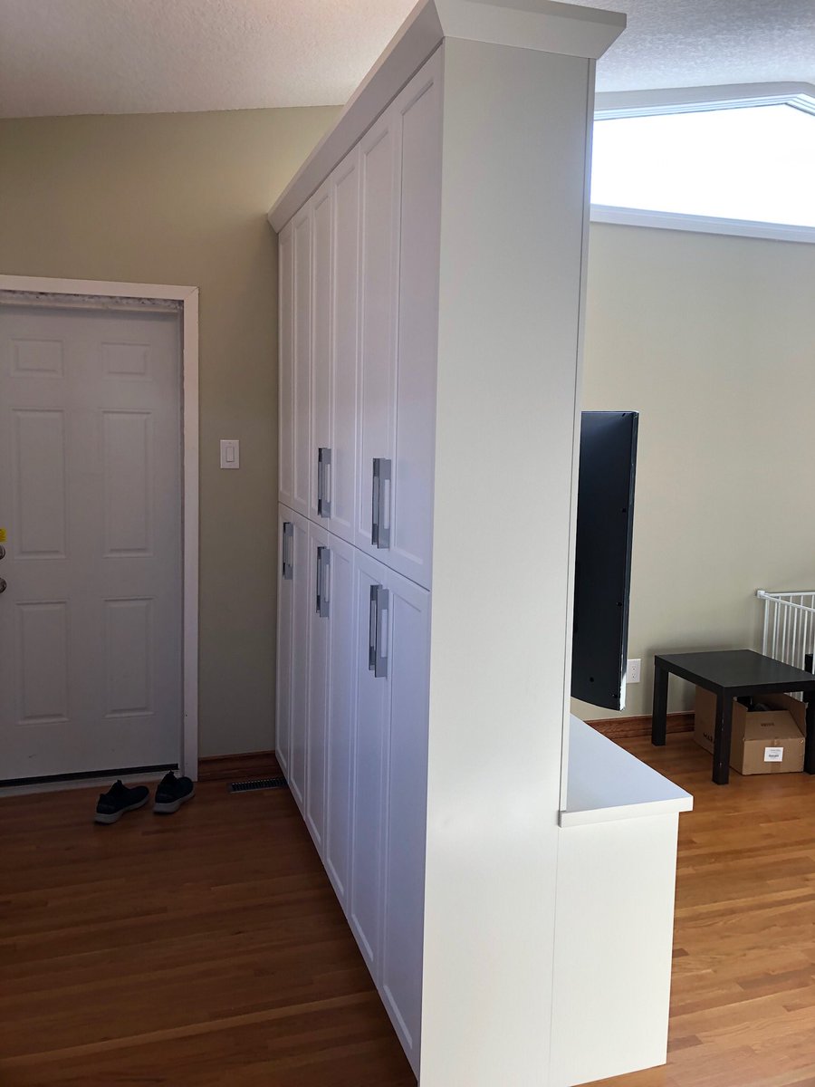 kimjohholsel's tweet image. #mudroom #yyccabinets #closetstorage