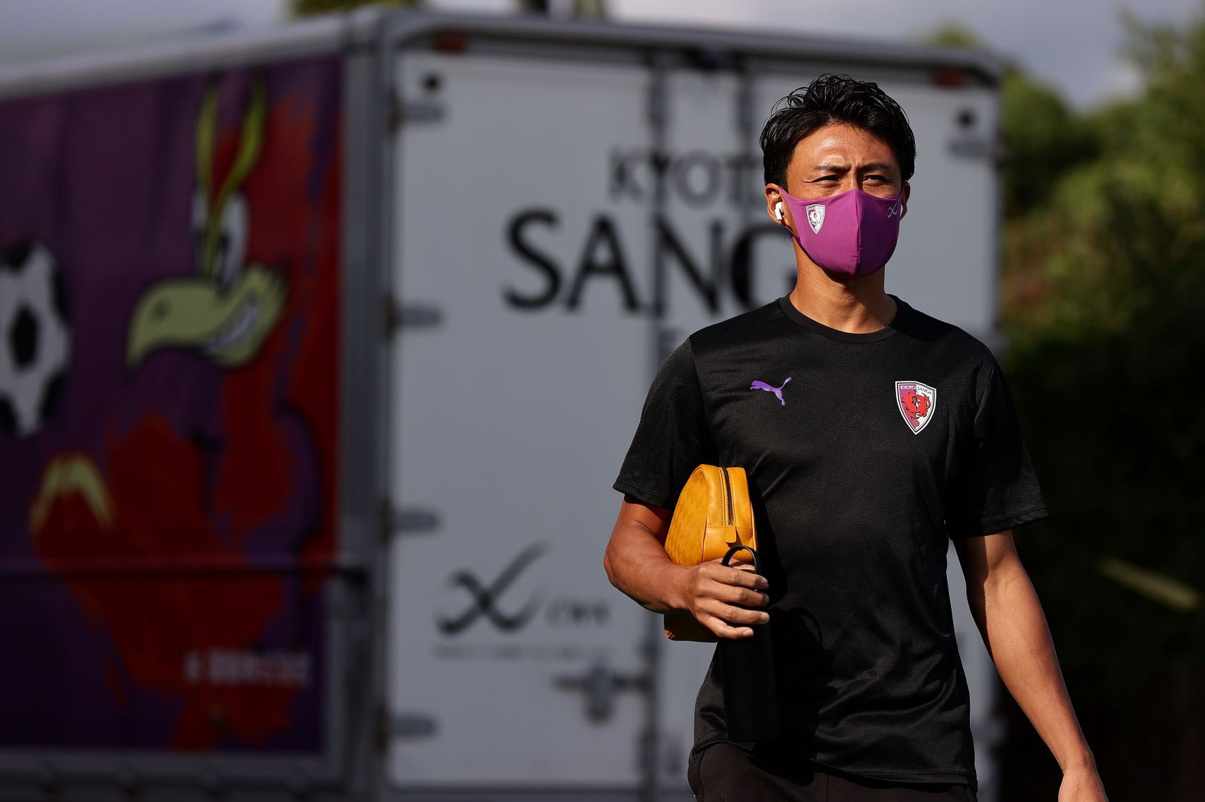 京都サンガf C 天皇杯ラウンド16vs浦和 チームバス 到着の模様を写真 でもお届け Hunt3 一心 Sanga 京都サンガ 李忠成 本多勇喜 荻原拓也 福岡慎平 T Co Xi14xcmpgj Twitter