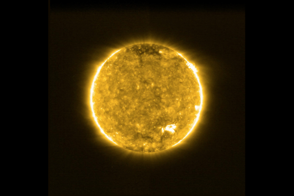 Universidad Alcalá (@uahes) on Twitter photo Las primeras imágenes de la misión <a href="/ESASolarOrbiter/">ESA's Solar Orbiter</a> (de <a href="/esa_es/">ESA España</a> y <a href="/NASA/">NASA</a>, y con un instrumento de la #UAH a bordo), revelan minierupciones de plasma cerca de la superficie del Sol, lo que podría explicar por qué ahí la temperatura es menor que en la corona. ow.ly/N7r650ACL5h Las primeras imágenes de la misión <a href="/ESASolarOrbiter/">ESA's Solar Orbiter</a> (de <a href="/esa_es/">ESA España</a> y <a href="/NASA/">NASA</a>, y con un instrumento de la #UAH a bordo), revelan minierupciones de plasma cerca de la superficie del Sol, lo que podría explicar por qué ahí la temperatura es menor que en la corona. ow.ly/N7r650ACL5h