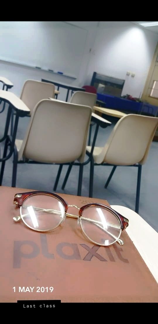 ثروباك آخر محاضرة في جسوقة🥺
في المتحف بكلية الآداب 
#ثروباك_جسق