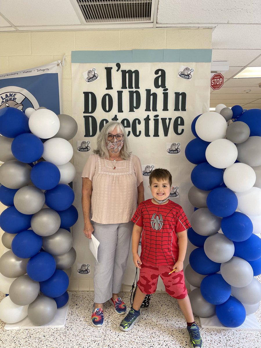 It was fun going on a scavenger hunt with my grandson at Lake Anne ES! <a href="/LakeAnneES/">Lake Anne Elementary</a>