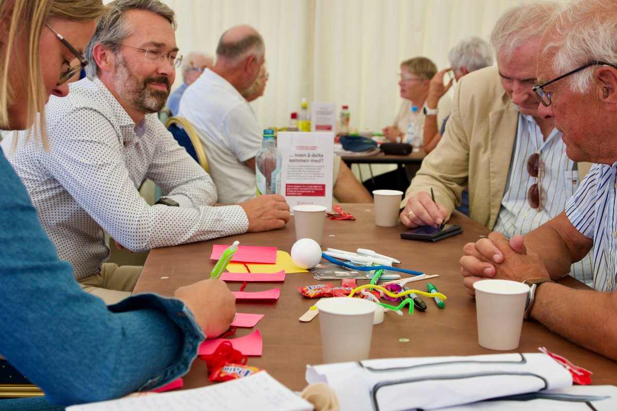 This week we had a great workshop at @arendalsuka in Norway – figuring out how to make it easier for the elderly in @arendalkommune to participate and not be left out. A diverse crowd with lots of ideas and energy filled our tent to the brim. @NorthSeaRegion