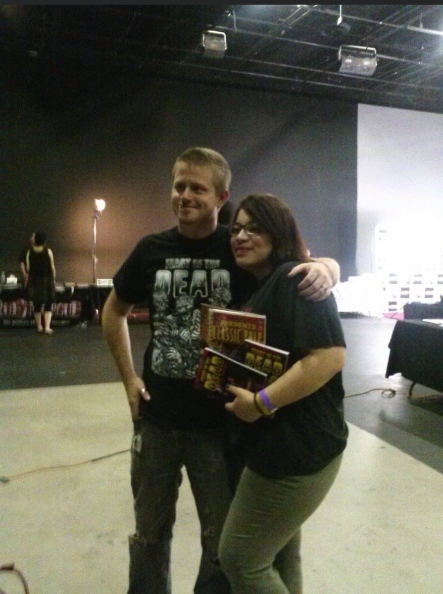 noirwitheredros's tweet photo. #zombiecon 2013 when @SourcePtPress  was a toddler.  My how SOP has grown! @JoshuaFrantic https://t.co/NK4xMW2ow3