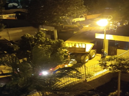 Viaja_con_Willi's tweet photo. Hoy #18agosto  se mantiene el paso de Camiones Pesados por las calles de #UrbCampoClaro de día y noche, sin hacer caso a los reclamos de los vecinos, queremos hacer un llamado al alcalde @JoseVRangelA sobre la situación, no queremos un conglomerado de materiales de construcción. https://t.co/K0qr1Ub70g
