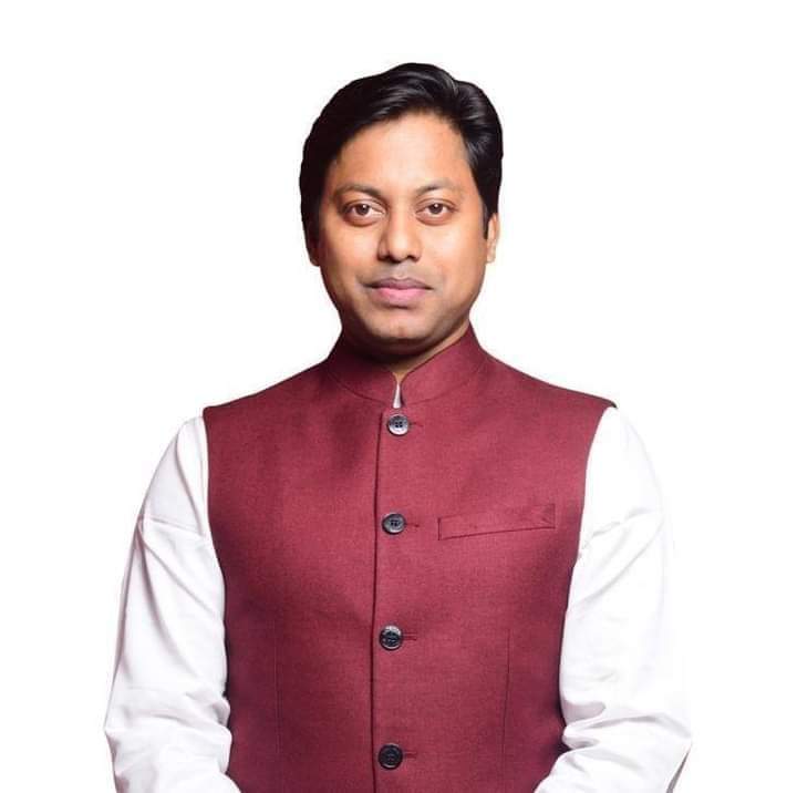 DjRahulMoni's tweet image. ভাৰতীয় জনতা পাৰ্টি অসম প্ৰদেশৰ ৰাজ্যিক সাধাৰণ সম্পাদক ৰূপে পুণৰবাৰ দায়িত্ব লাভ কৰা তেজপুৰ লোকসভা সমষ্টিৰ সন্মানীয় সাংসদ পল্লৱ লোচন দাস ডাঙৰীয়ালৈ আন্তৰিক অভিনন্দন জ্ঞাপন কৰিলো । 💐 @pallablochandas
#PallabLochanDas