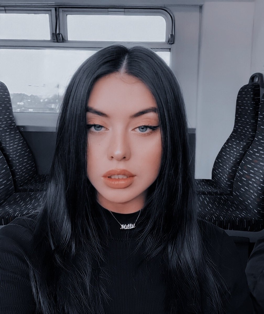 i do #openfollow for western rps only. kindly help me expand my social circle and find a new friends by pressing the retweet button, thankyou ♡