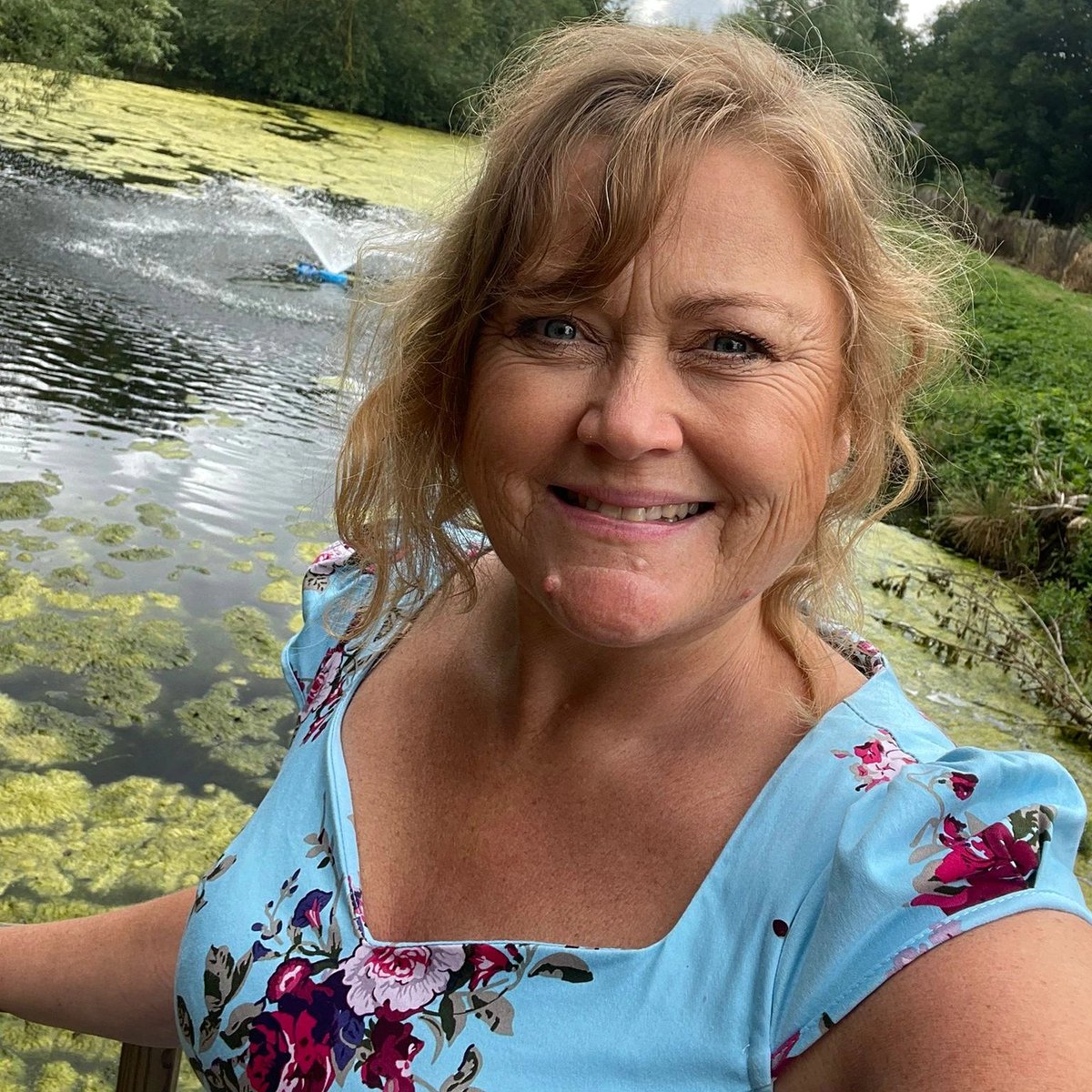 ClubSwindon's tweet photo. The summer has brought new exciting news to the local public speaking community. Emma Greenslade, our awesome Secretary, has moved on and is now President at the Cheltenham Speakers Club 👏 Massive thank you for being such a great supporter of the Swindon Speakers Club. 
#Swindon https://t.co/rWZ4Q7lR8e