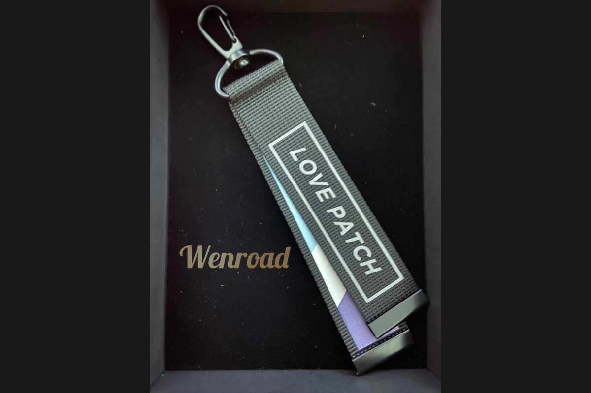 wenroad's tweet image. 20210811 📦 PROMIZ New Items - LOVE PATCH series 02 
m.en.promiz2014.com/product/list.h… 
💙 Love Patch Keyring
💜 Love Patch Silk Scarf

The Love Patch items connect PROMIZ's muse Lee Min Ho with PMZers. The sales profits will be donated to vulnerable children.

#LovePatch #LeeMinHo #이민호