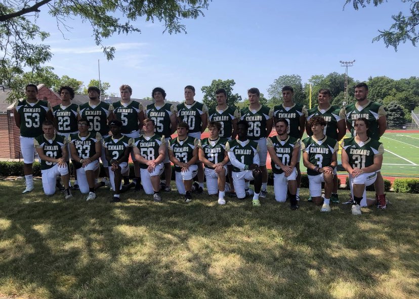 Your 2021 Emmaus Green Hornet Seniors! 🏈 🐝 🏈 🐝