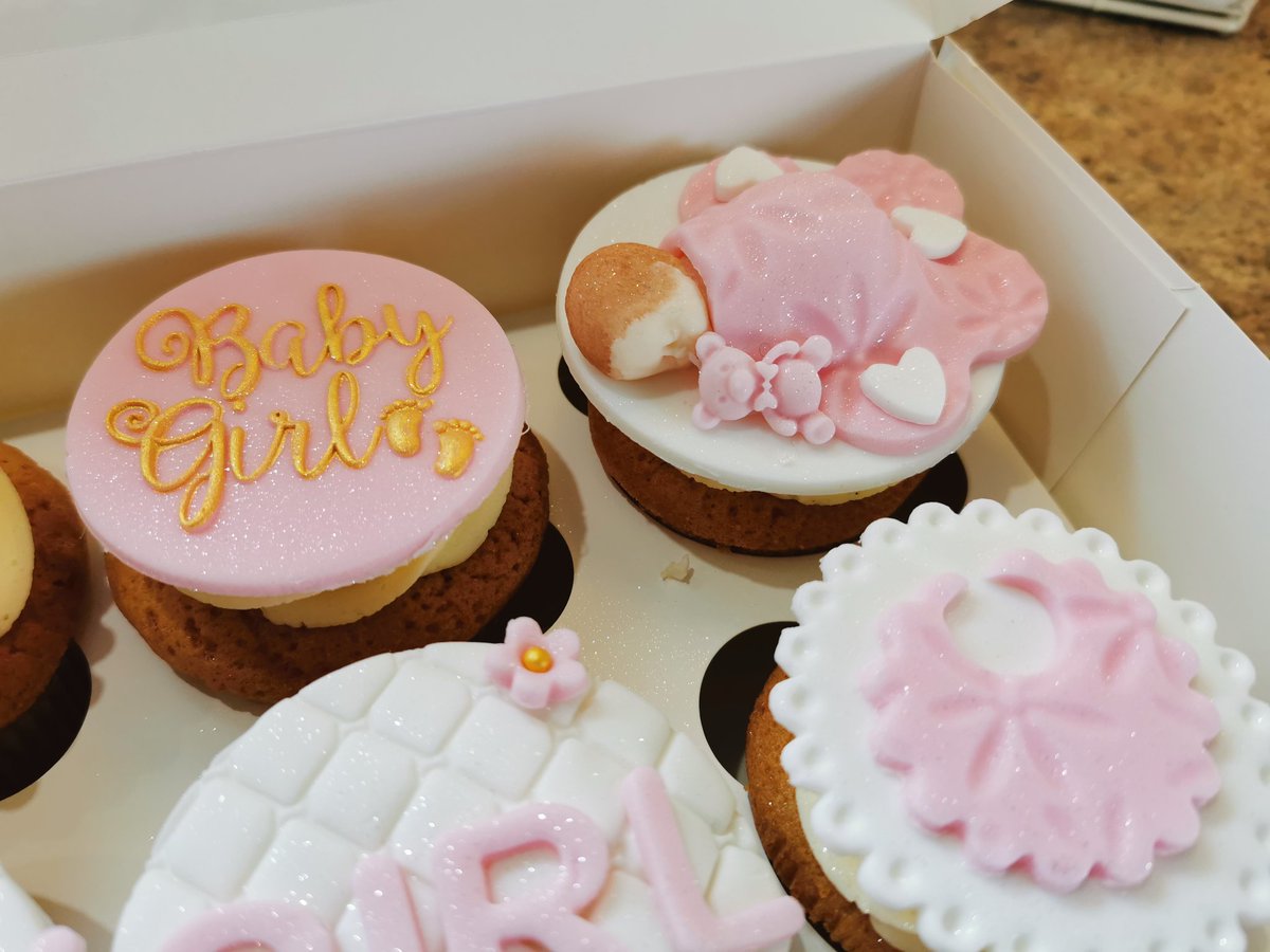 SueMullier's tweet photo. Baby shower cupcakes. #susiescakery #cupcakes #babygirl #Pink #LoveDonegal https://t.co/vLBXa7Ujhu